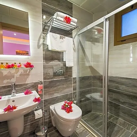 Hotel Kayi 2*